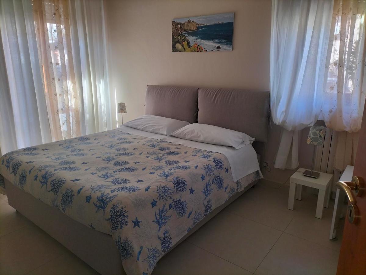Bed and Breakfast La Castellese Aci Castello Exteriér fotografie